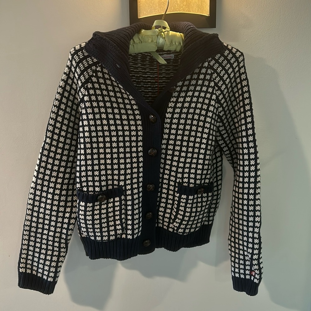 France’s Valentine sweater nwt size xs